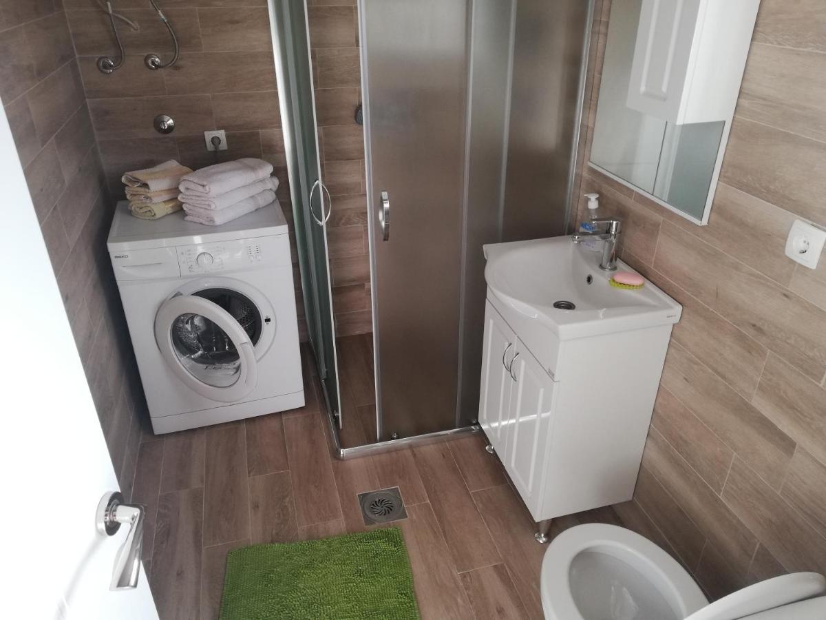 Apartmani Emma Котор Экстерьер фото