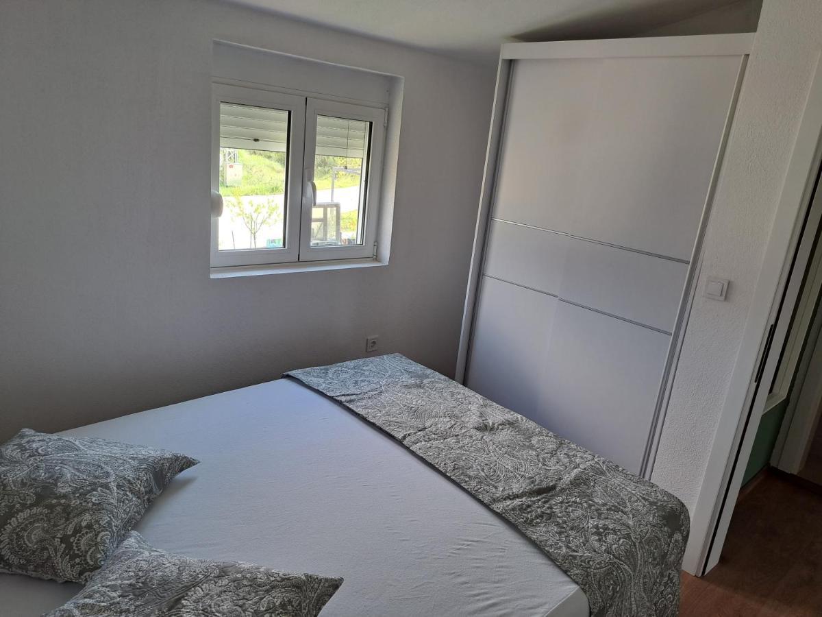 Apartmani Emma Котор Экстерьер фото