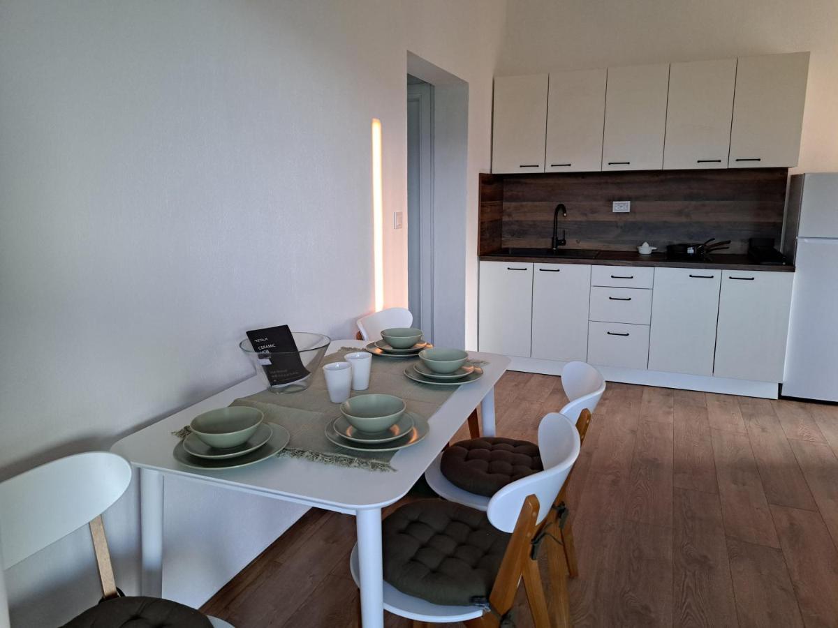 Apartmani Emma Котор Экстерьер фото